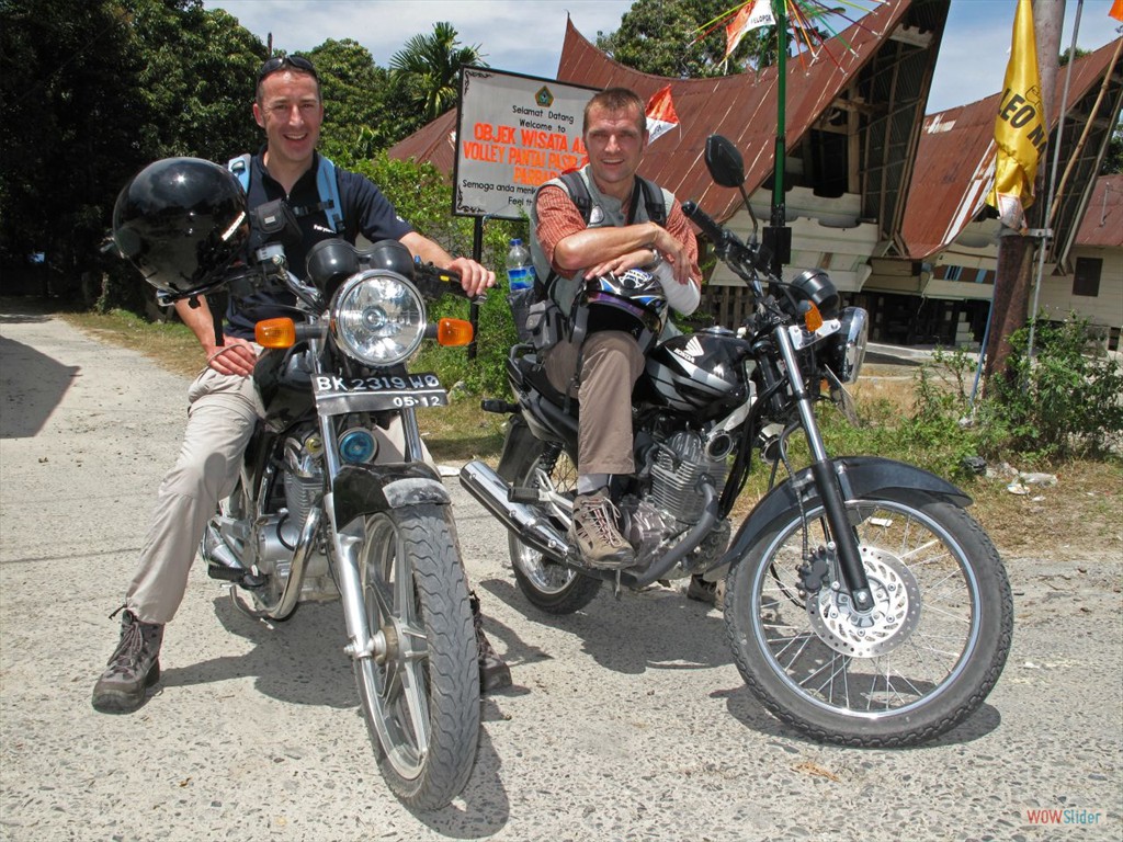 Motorrder mit und mit ohne Bremsen