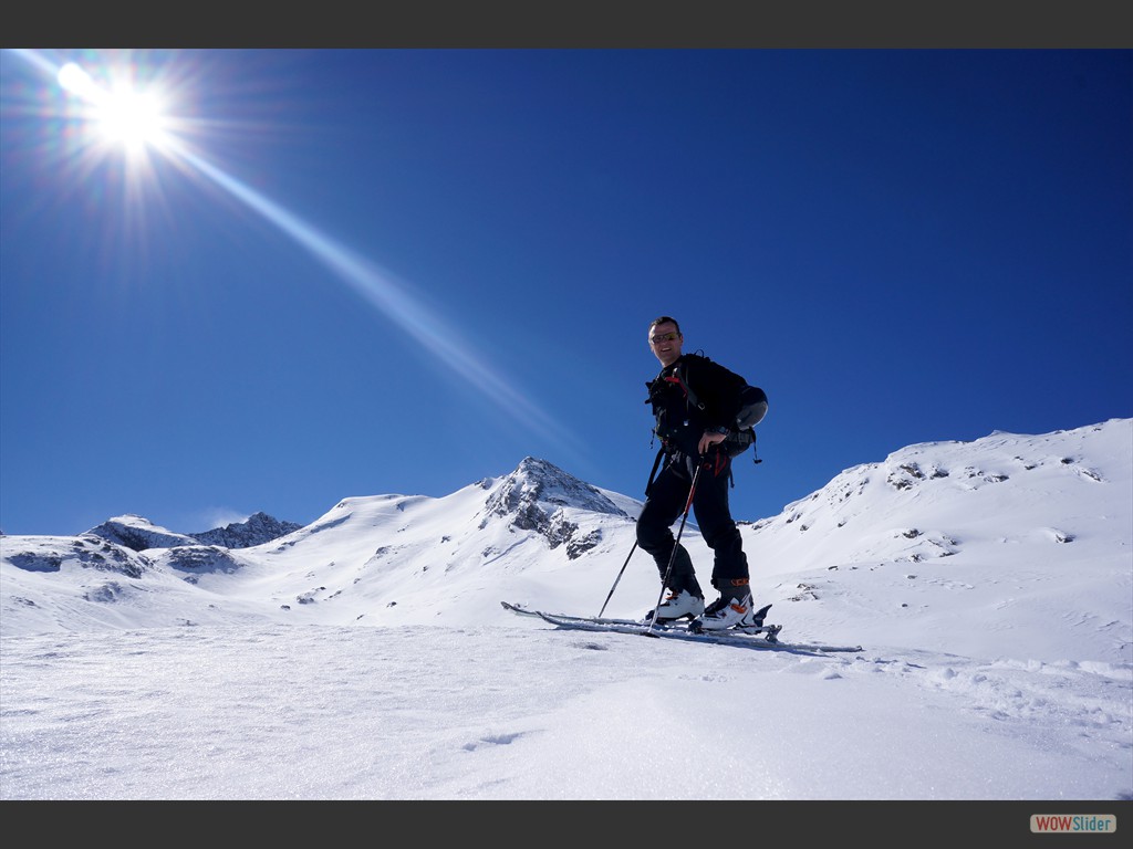 Im Hintergrund links vom Gipfel der Mandlkogel.