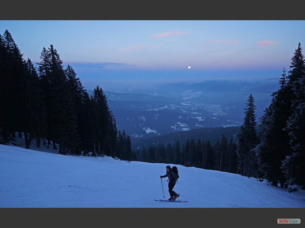 Aufstieg zum Arber bei (nahezu) Vollmond.