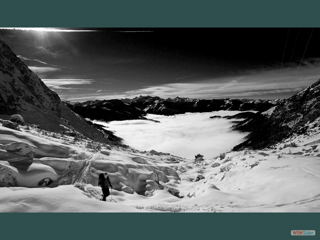 Nebel im Tal zwischen Steinernem Meer u. den Dientner Bergen