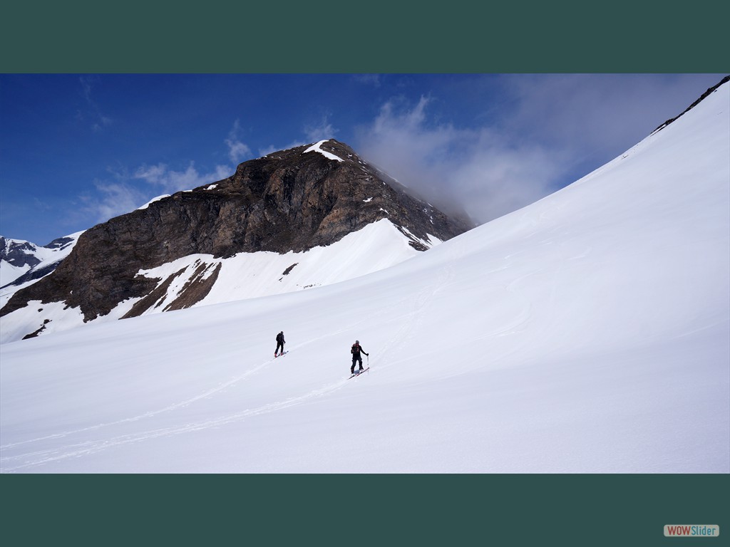 Aufstieg zur Unteren Pfandlscharte, im Hintergrund der Schartenkogel.