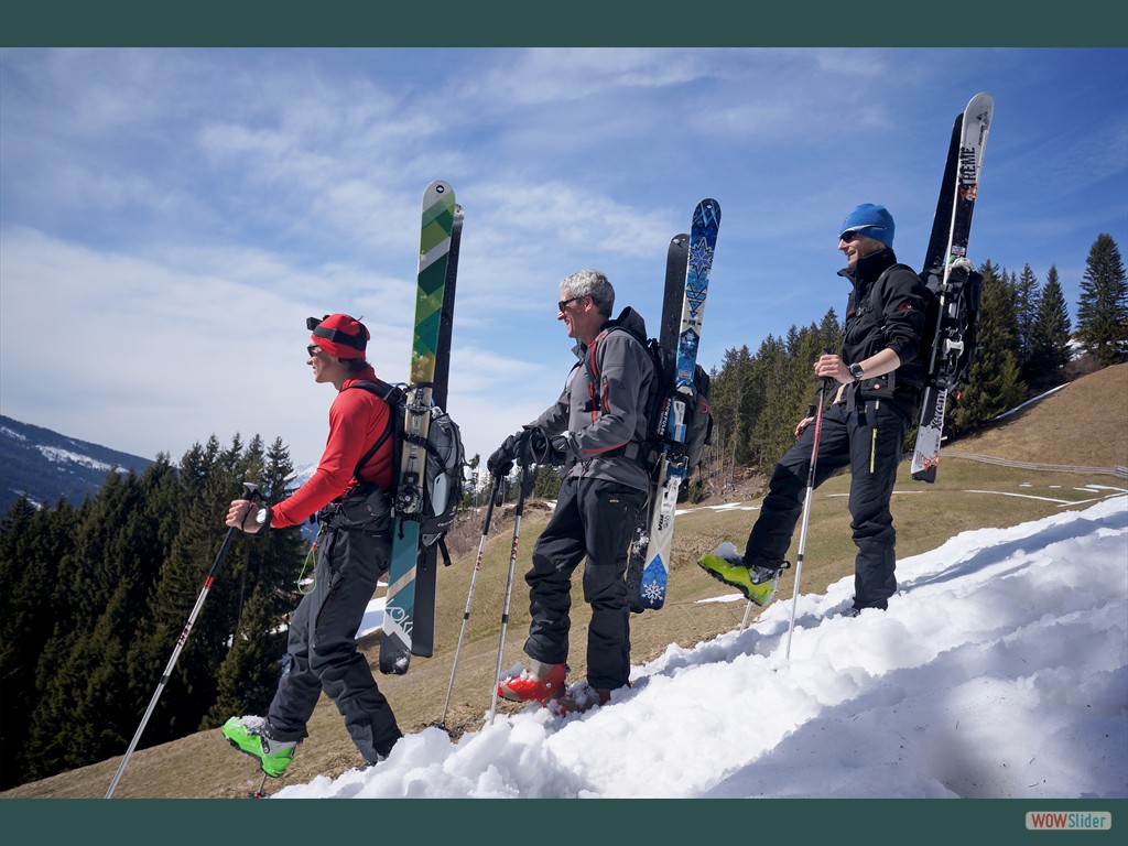 Hnge bis auf ca. 1.600 m nahezu komplett ausgeapert.