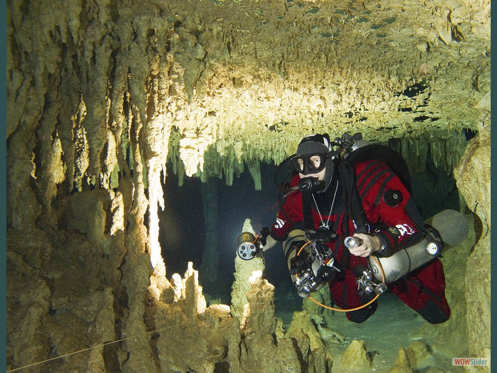 Cenote WhiteRiver